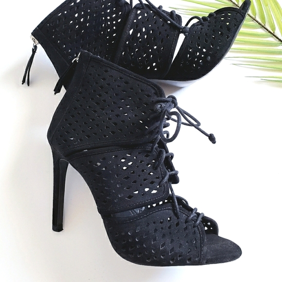 Zara High Heels Sandals Cage Lace Up Strappy Heeled Shoes Black 6.5 - Picture 3 of 8